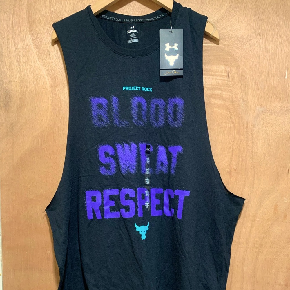 Mens- The Rock- Under Armour- Muscle Tank Top XL
